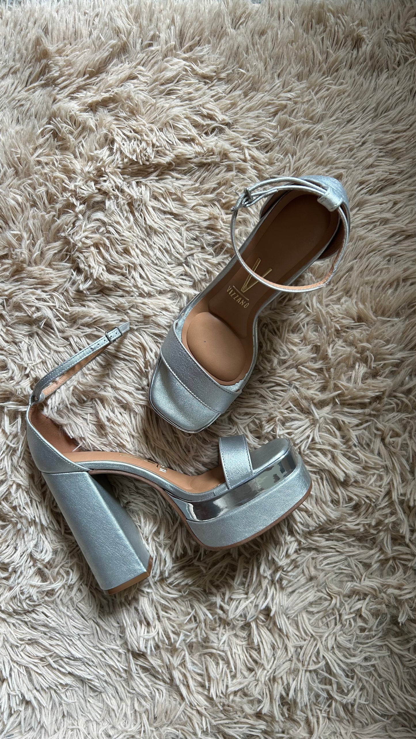 Sandalias plateadas VIZZANO