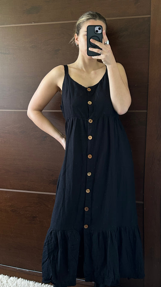 vestido negro largo con botones marrones INDIAN con etiqueta